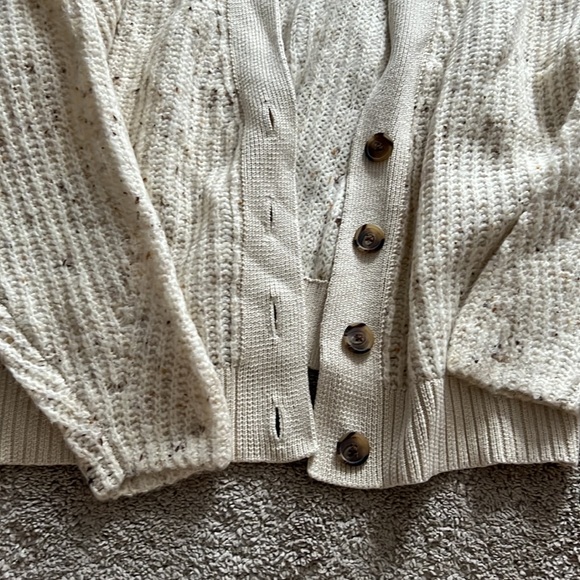 Beige cardigan - Picture 3 of 7